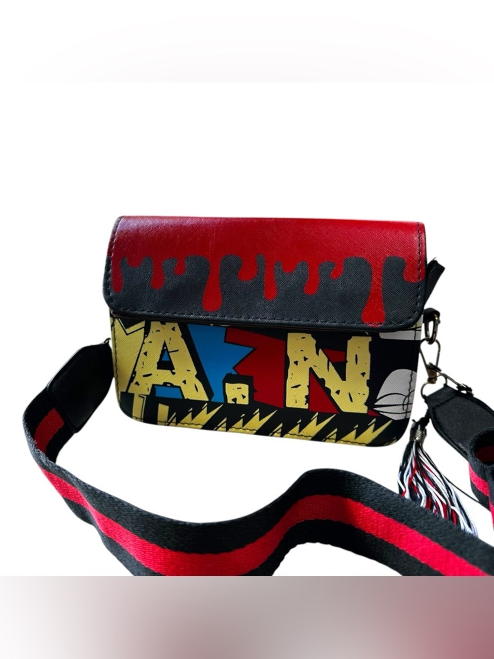 Graphic Street Art Graffiti Crossbody Bag - 6.5x8โ - Picture 7 of 8
